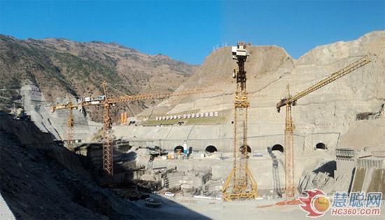 安博电子（中国）塔机参与苗尾水电站施工